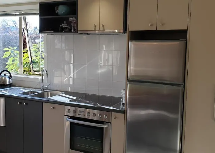 Meadowstone | Cosy With Gas Fireplace & Bbq Villa *